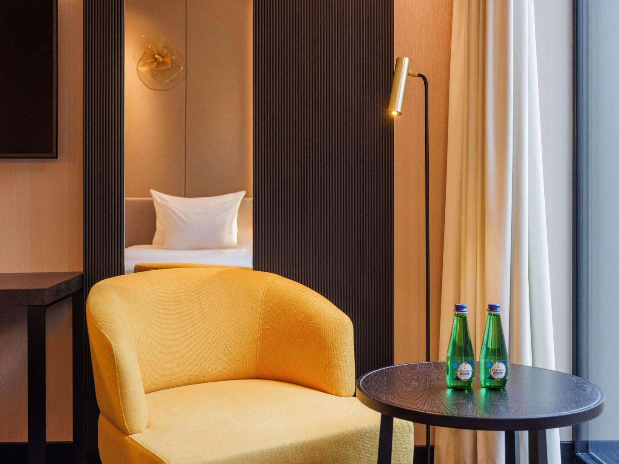 Movenpick Hotel Tallin Exterior foto