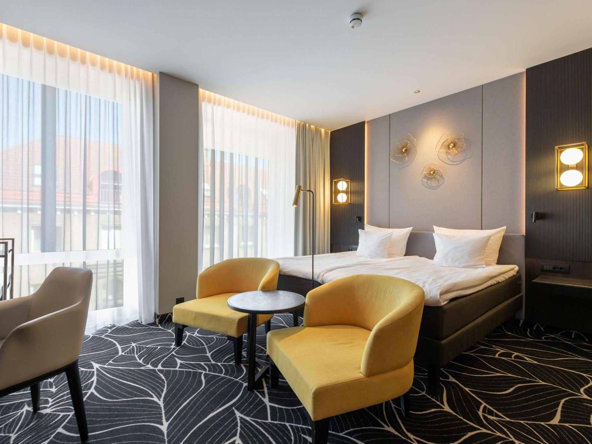 Movenpick Hotel Tallin Exterior foto
